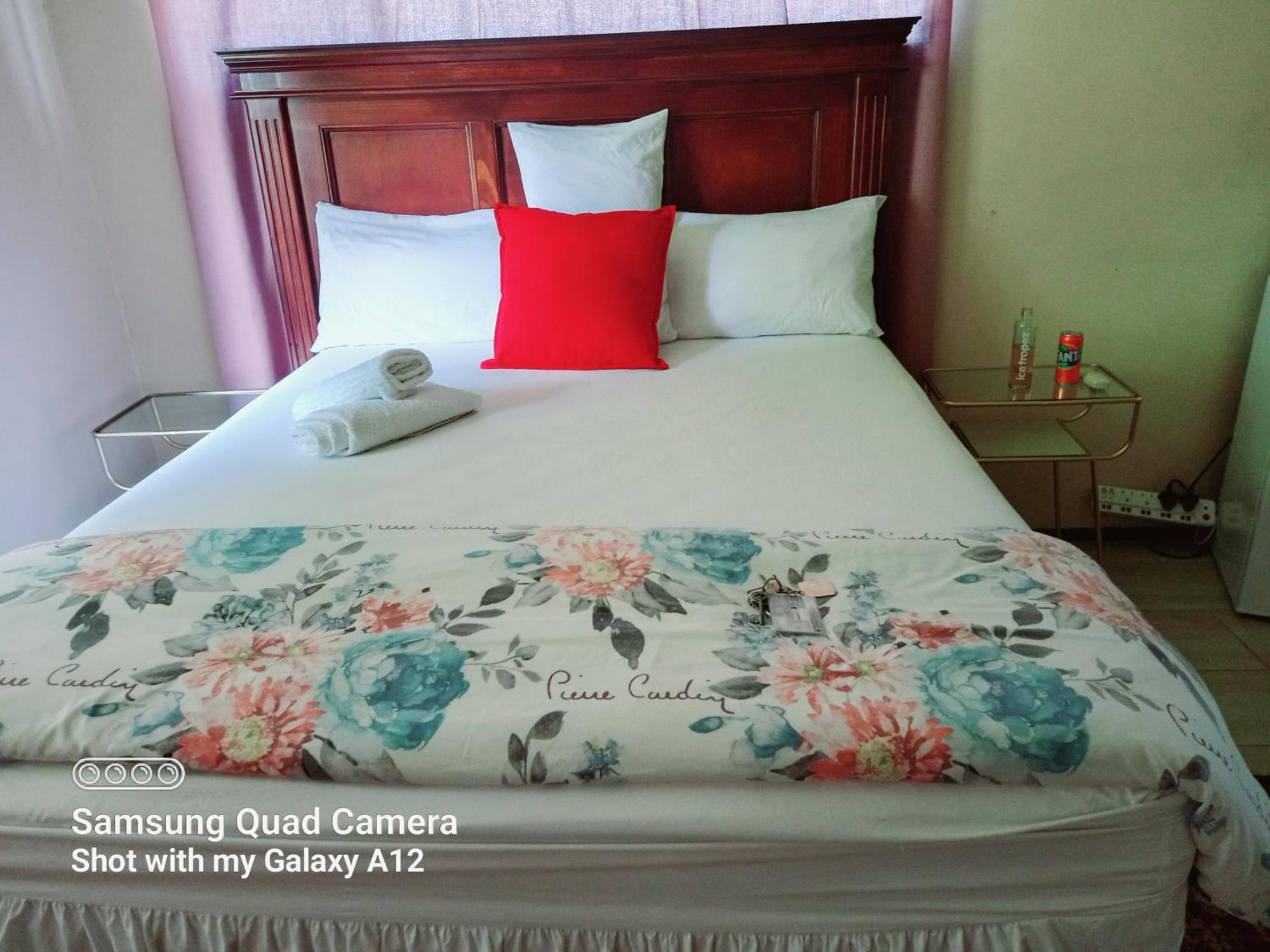 Secret Guest House Pietermaritzburg Buitenkant foto