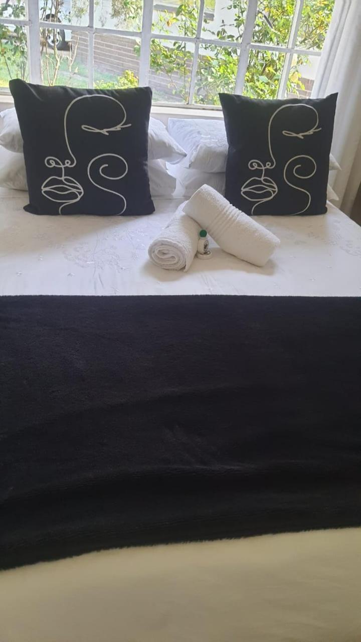 Secret Guest House Pietermaritzburg Buitenkant foto
